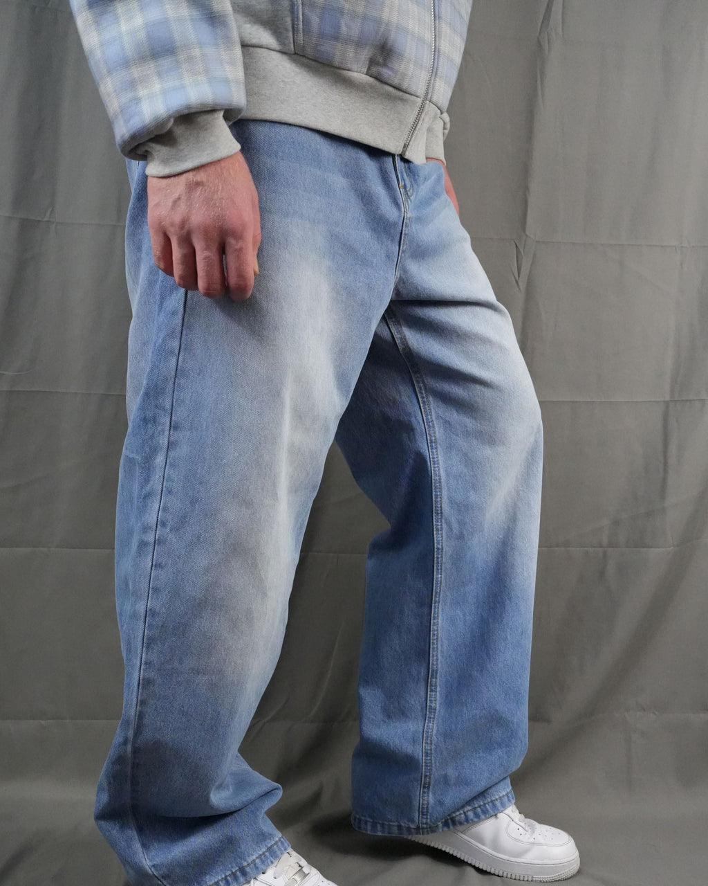 ALPHA POLARIS Relaxed Fit Light Wash Wide‑Leg denim Jeans