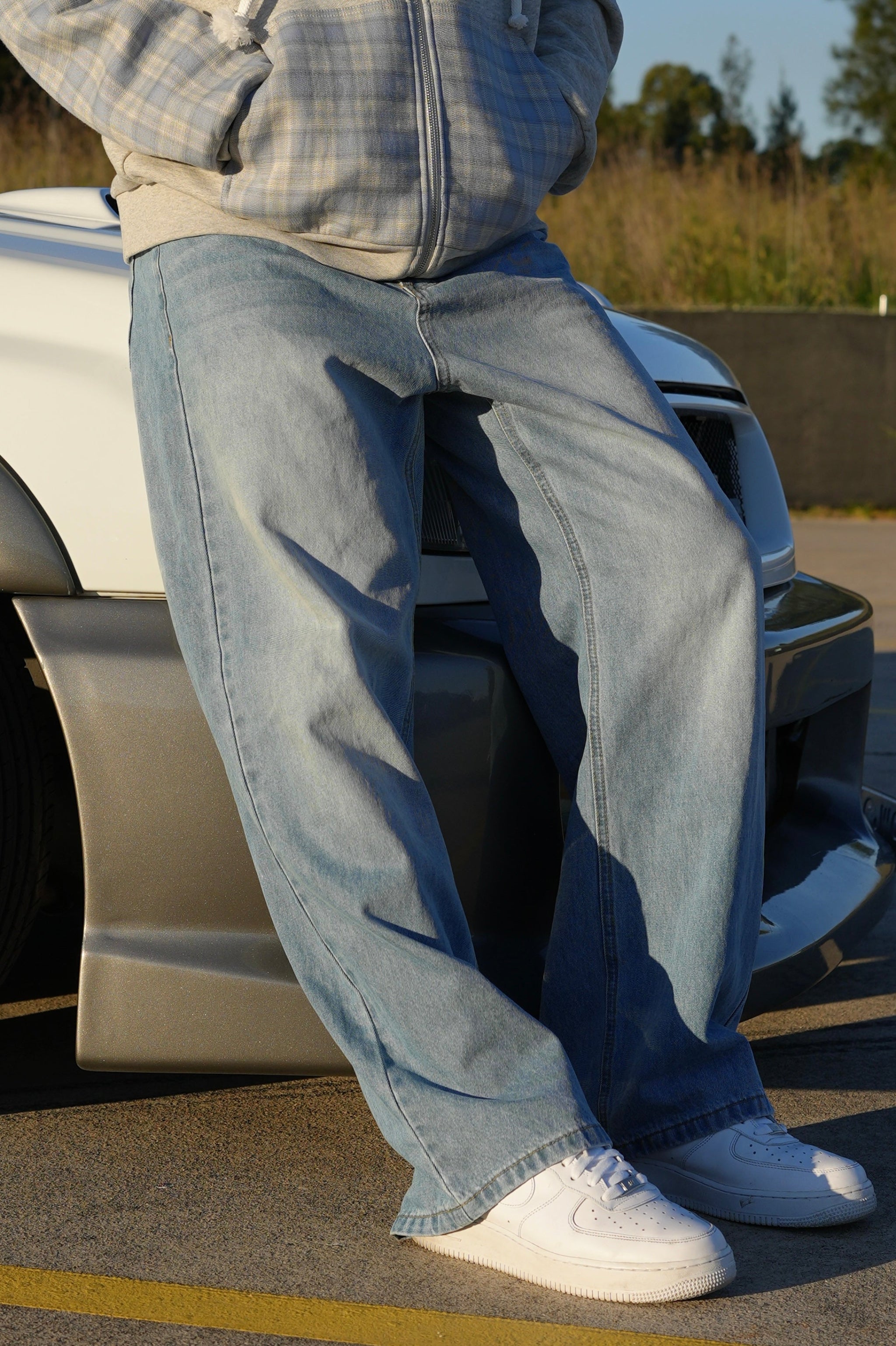 ALPHA POLARIS Relaxed Fit Light Wash Wide‑Leg denim Jeans