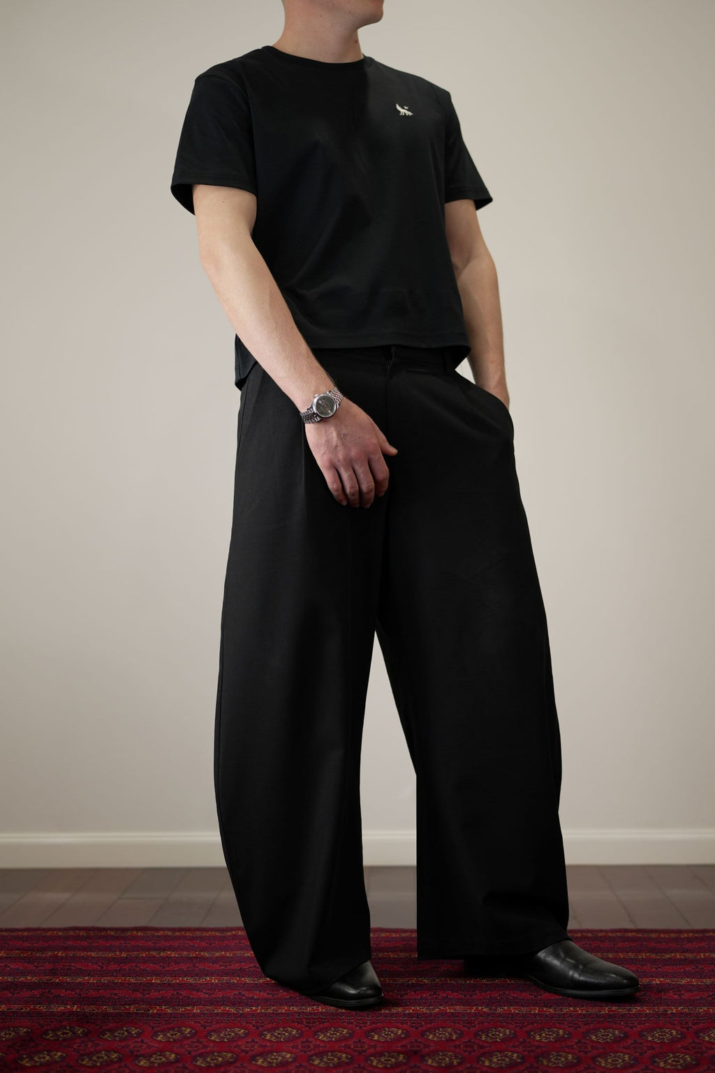 Alpha Polaris Wide-Leg Essential Pants– Black
