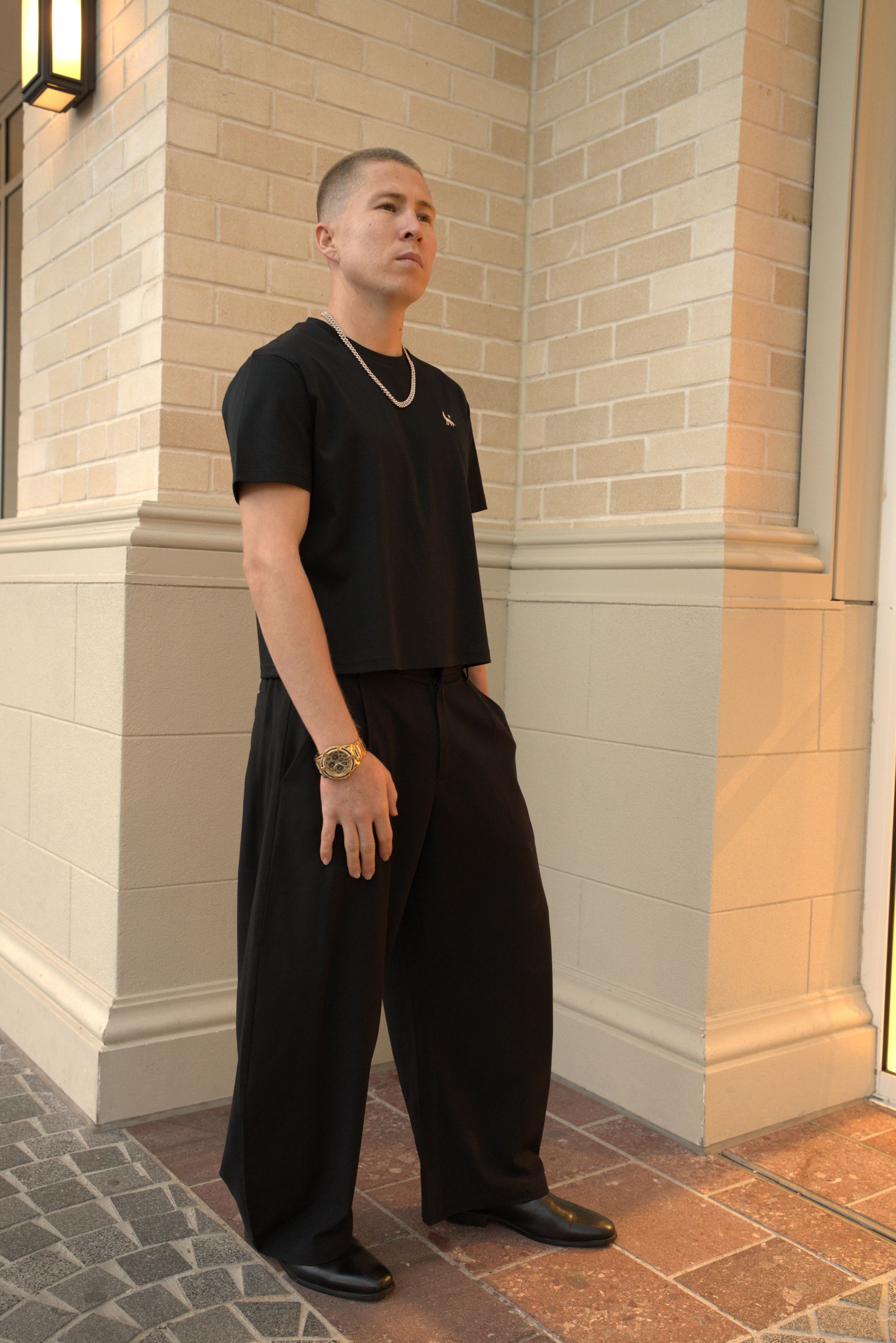 Alpha Polaris Wide-Leg Essential Pants– Black