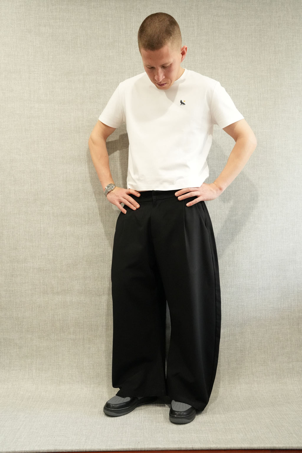 Alpha Polaris Wide-Leg Essential Pants– Black