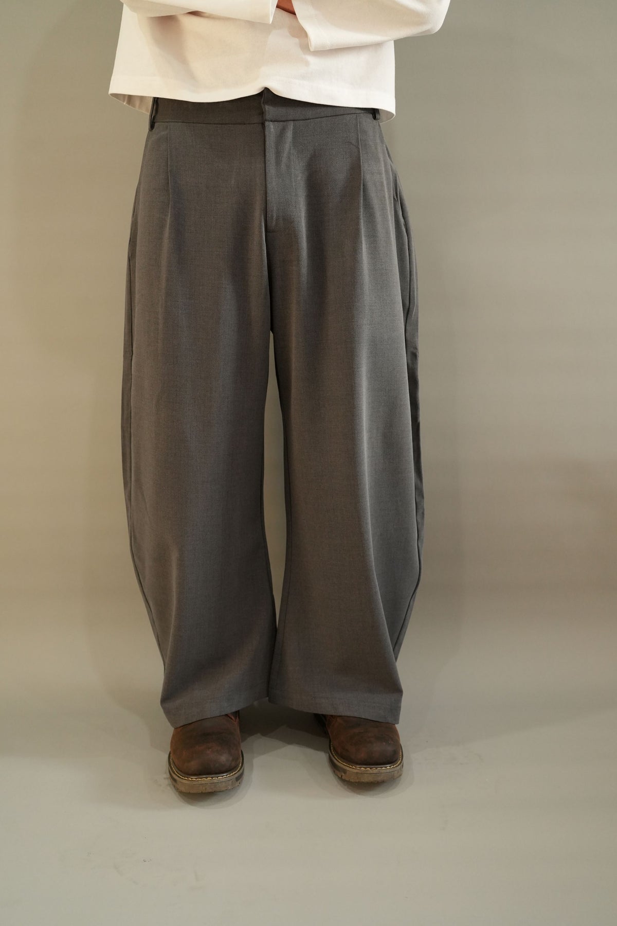Wide‑Leg Essential Pant – Grey